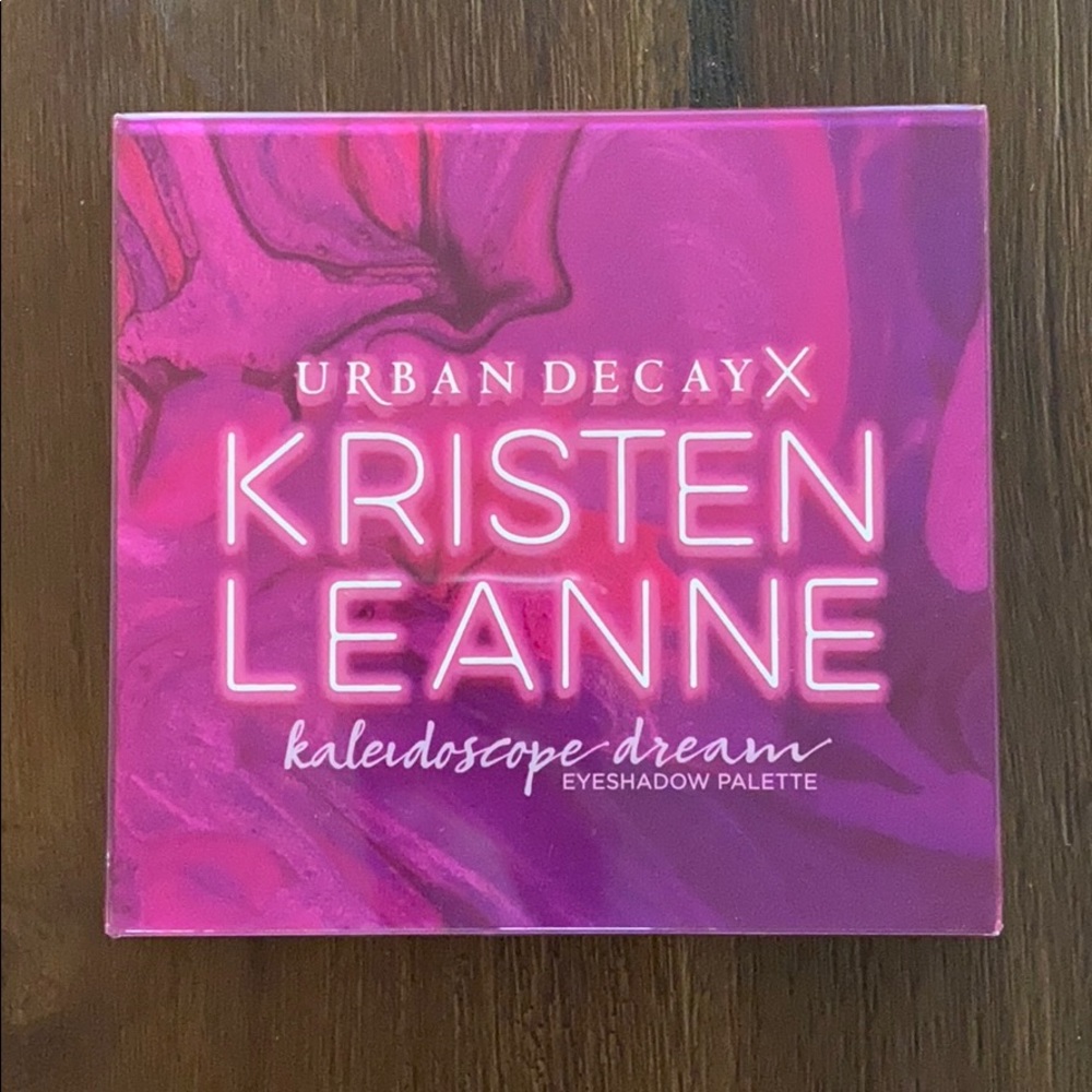 Urban Decay Kaleidoscope Dream Eyeshadow Palette